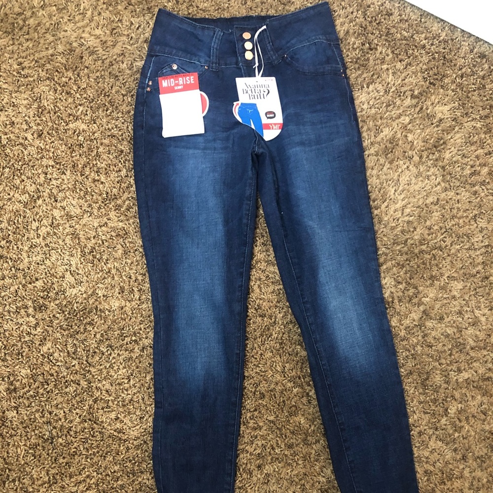 Mid rise jeans